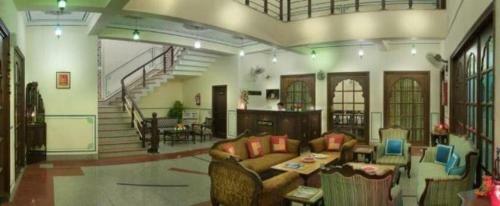 Rajvi Palace Hotel