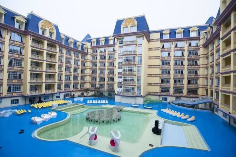 Floloving Hotel