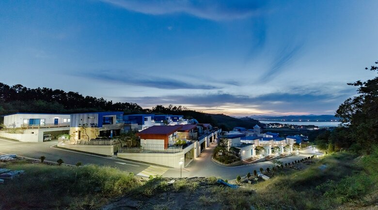Aparthotel Obladi Resort & Pool Villa