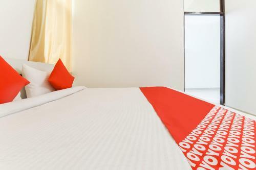 Hotel Collection O 26759 Near Bal Vikas Public School