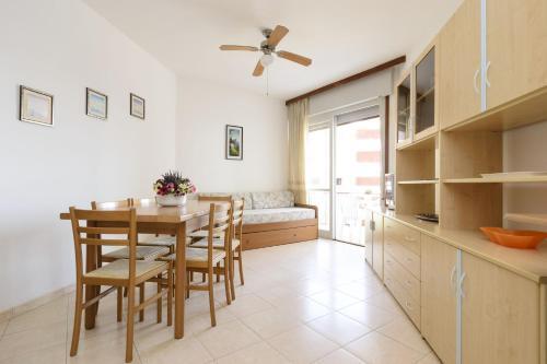 Apartments In Lignano 21732