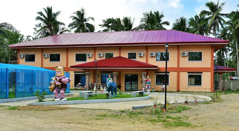 Hotel Freedom Eco Adventure Park