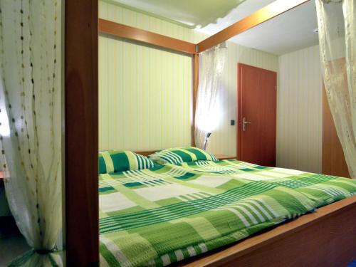 Holiday Home Anita Burg Reuland
