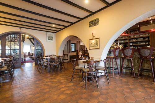 Hotel Burg Hof
