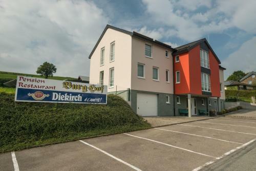 Hotel Burg Hof