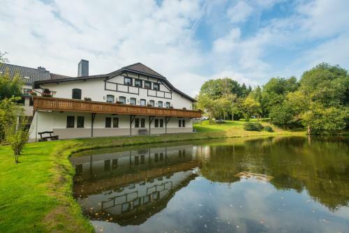 Hotel Burg Hof
