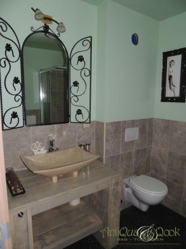 Antiqua & Qook Bed And Breakfast
