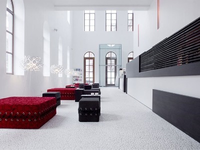 Eburon Hotel