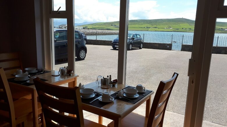 Hotel Dingle Harbour Nights