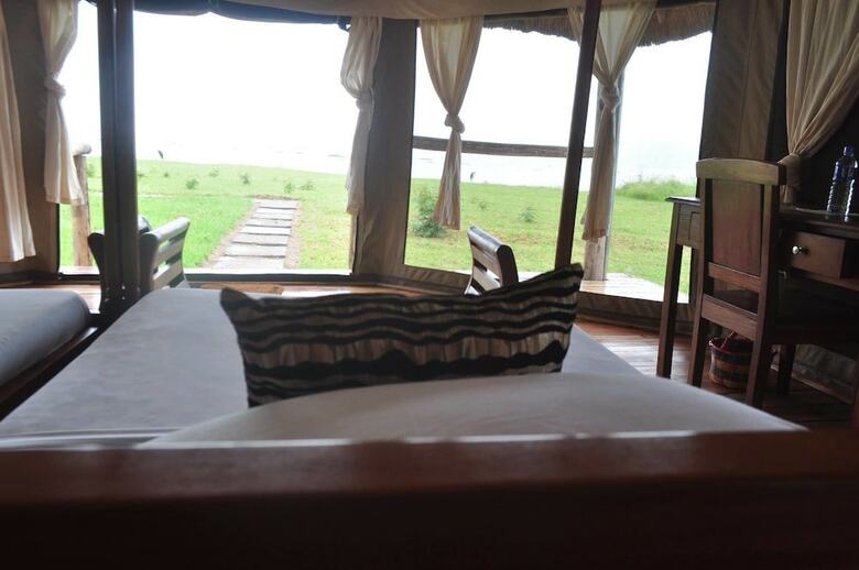 Posada Ntoroko Game Lodge