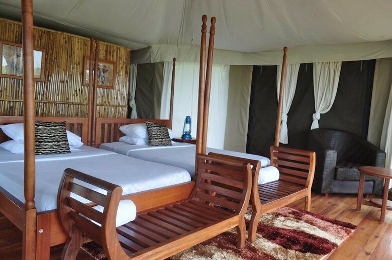 Posada Ntoroko Game Lodge