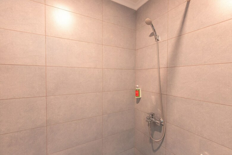 Oyo Townhouse 2 Hotel Gunung Sahari