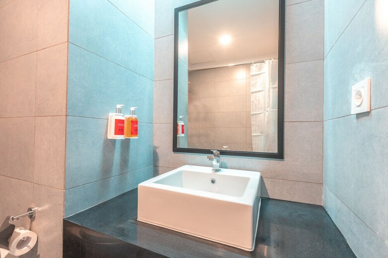 Oyo Townhouse 2 Hotel Gunung Sahari
