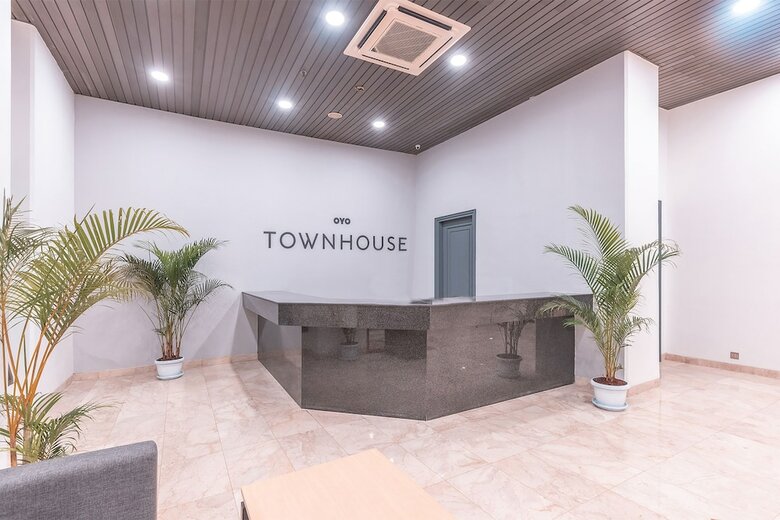 Oyo Townhouse 2 Hotel Gunung Sahari