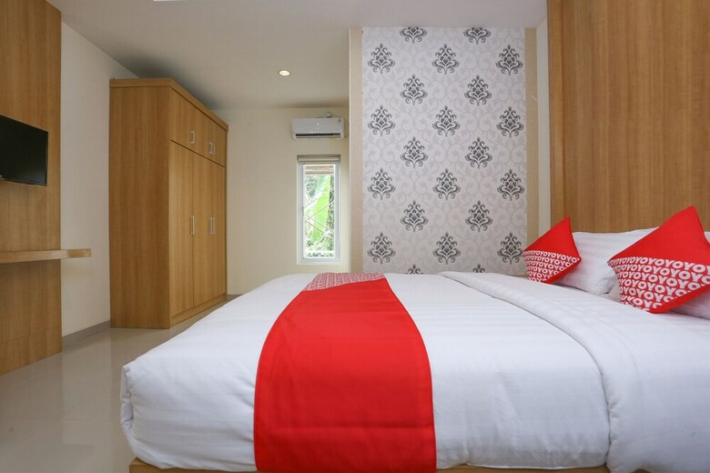 Hostal Oyo 999 Garuda Guesthouse