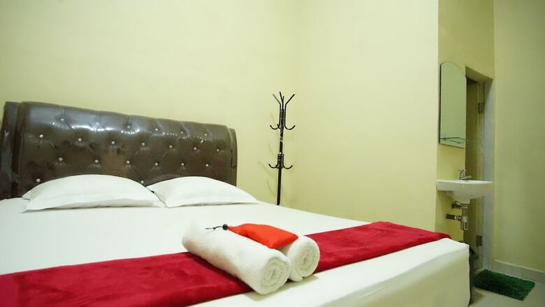 Bed & Breakfast Wisma Pandowo