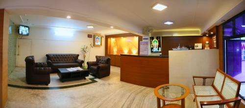 Hotel Sri Jawahar's Residency