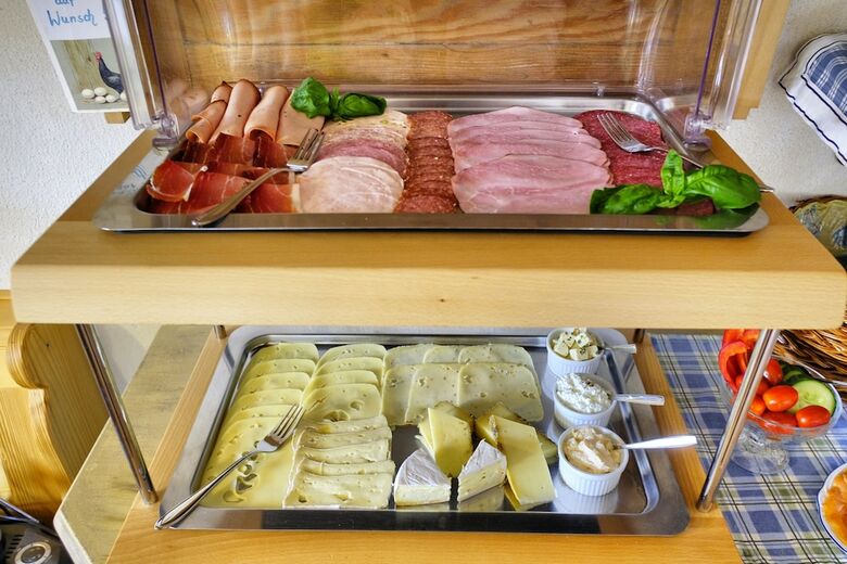 Hotel G�steh�user Holzerhof