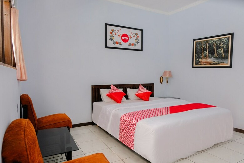 Hostal Oyo 926 Hotel Nugraha