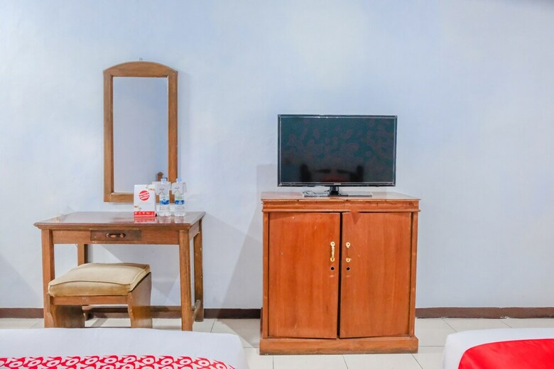 Hostal Oyo 926 Hotel Nugraha
