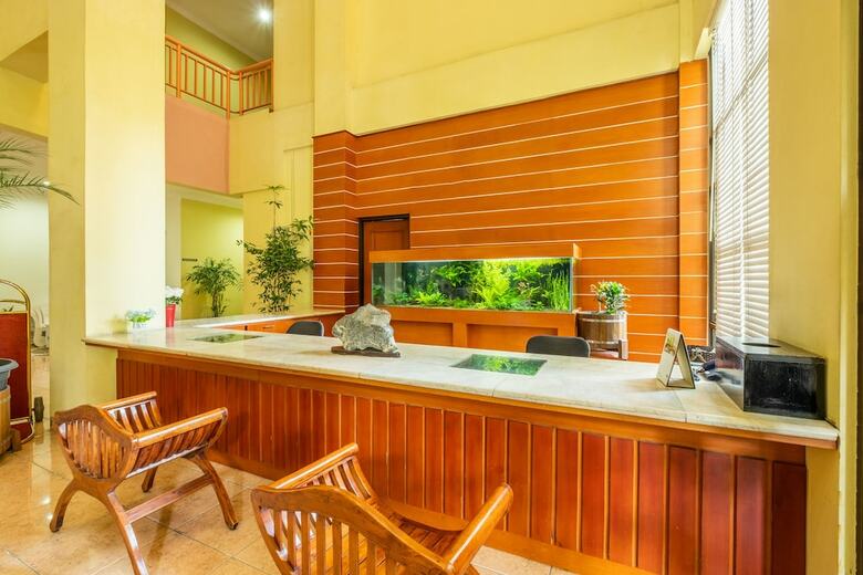 Hostal Capital O 1010 Isola Resort