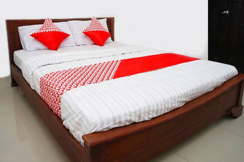 Hostal Oyo 1034 Pondok Mulia Guest House