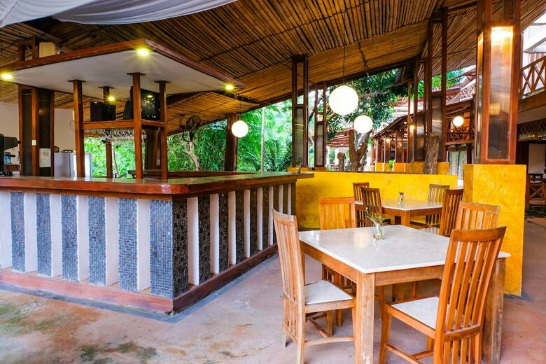Hostal Oyo 1099 Bandini Riverside Cottage