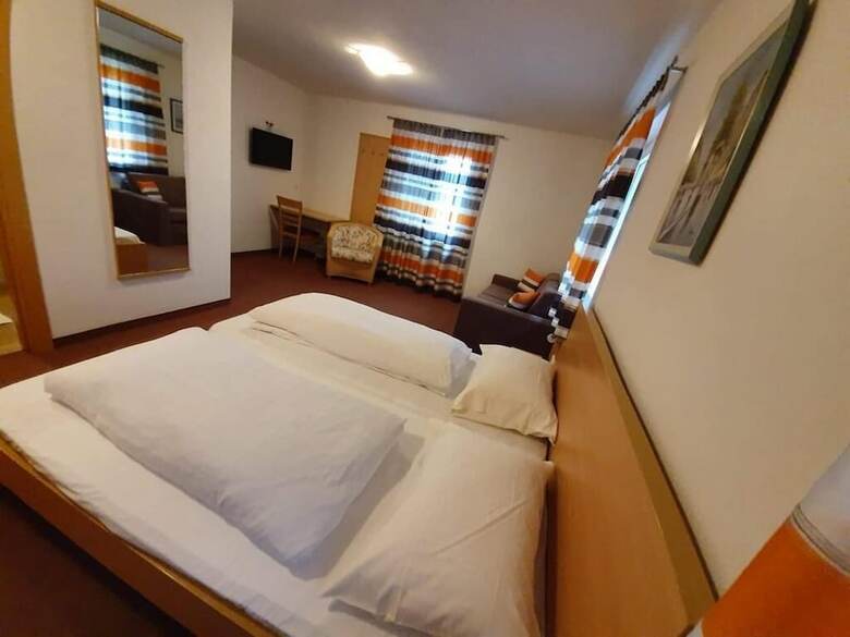 Hotel Gasthof Mondschein