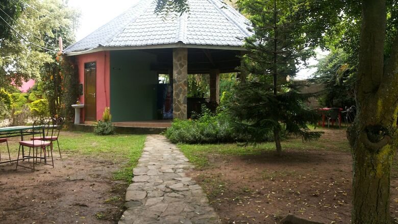 White Castle Hotel Arua