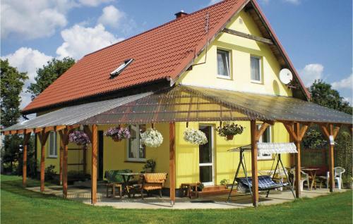 Four-bedroom Holiday Home Chelmno With A Fireplace 07