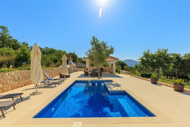 Hedera Estate, Villa Hedera VII