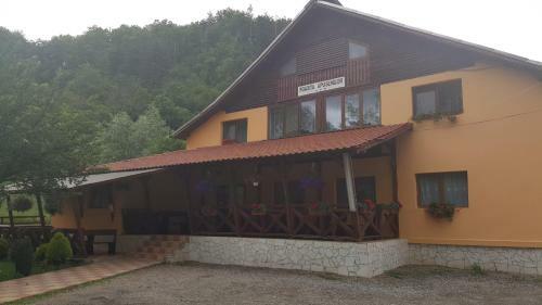Hostal Poarta Apusenilor