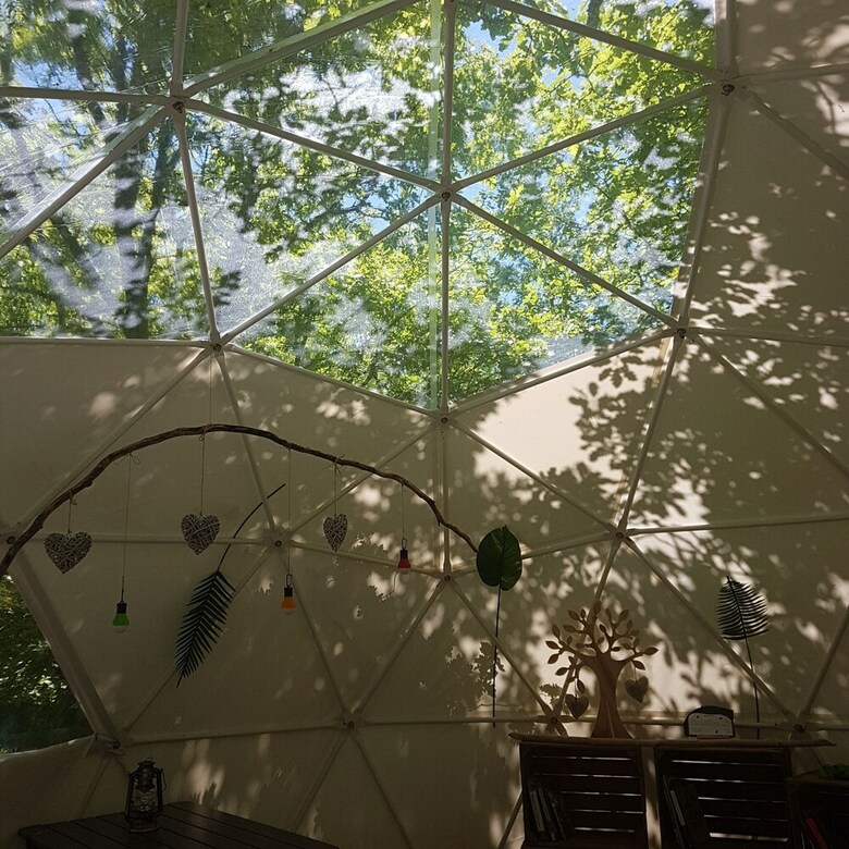 Ma P'tite Cabane En Loz�re