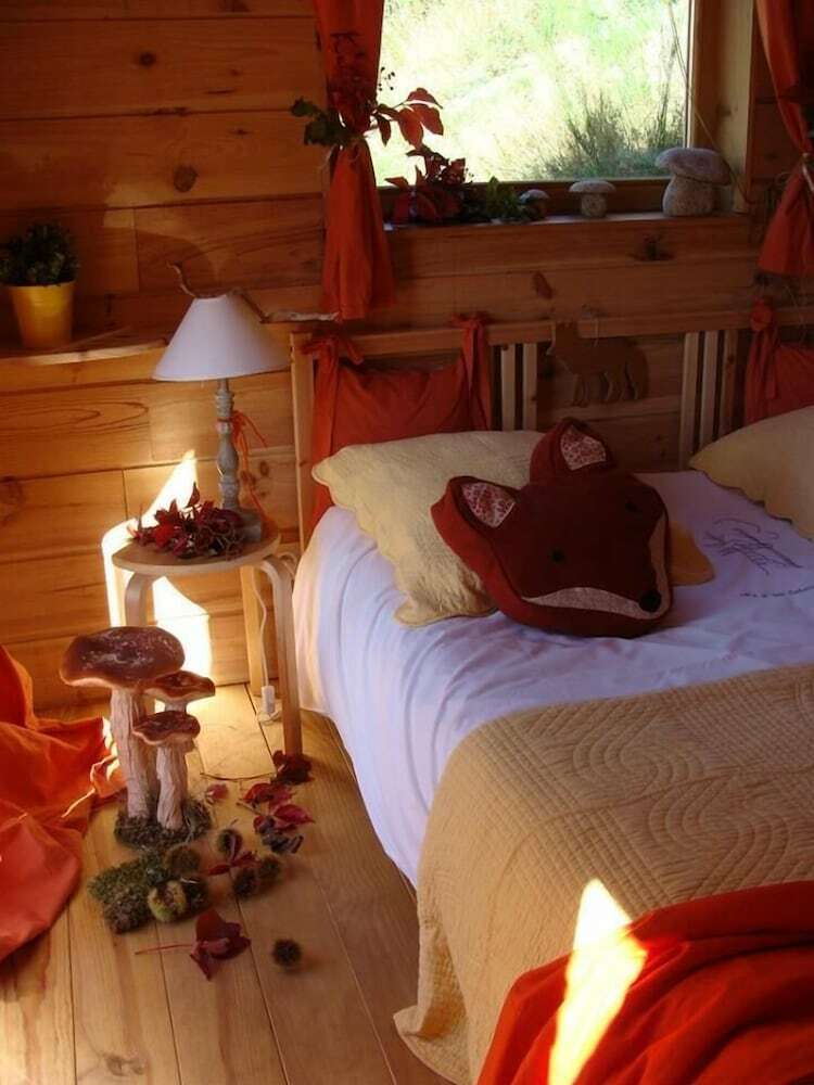 Ma P'tite Cabane En Loz�re