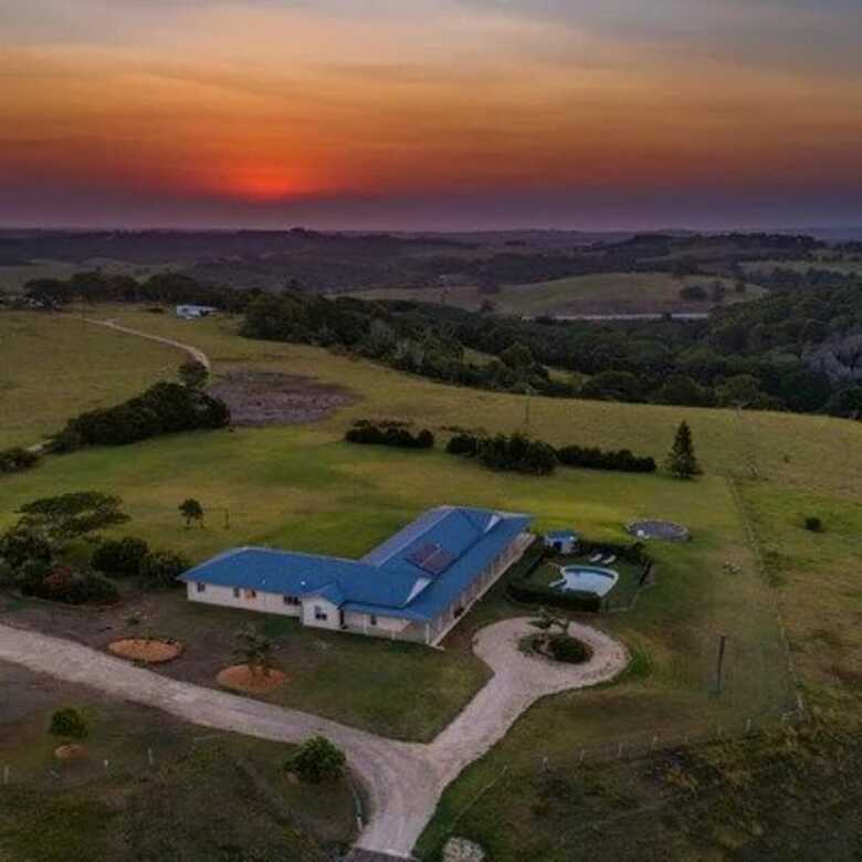 Your Luxury Escape - Byron Sunset Breeze