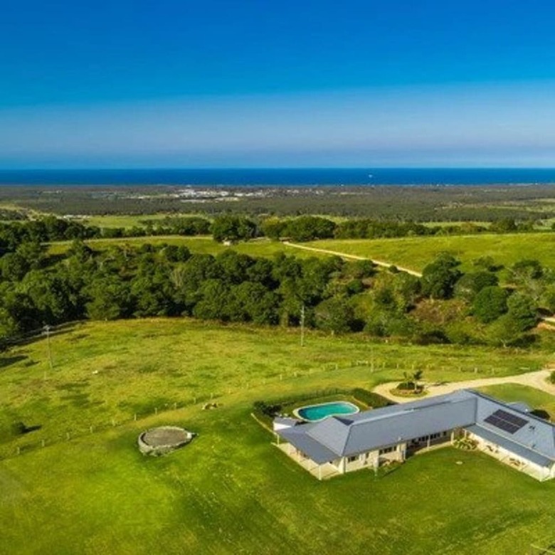 Your Luxury Escape - Byron Sunset Breeze