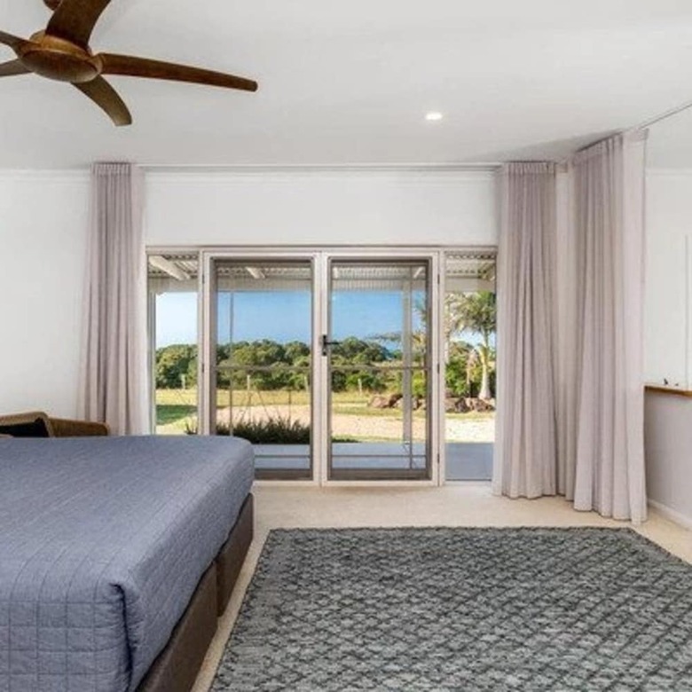 Your Luxury Escape - Byron Sunset Breeze