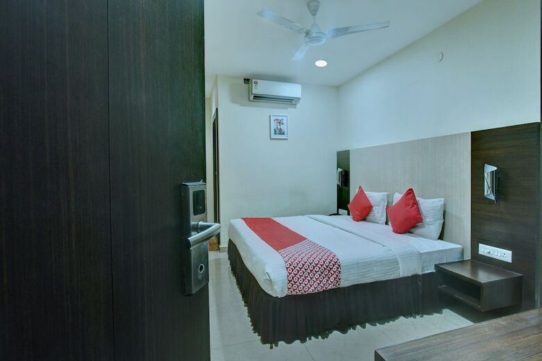 Oyo 29675 Hotel Tiruchendur Mani Iyer