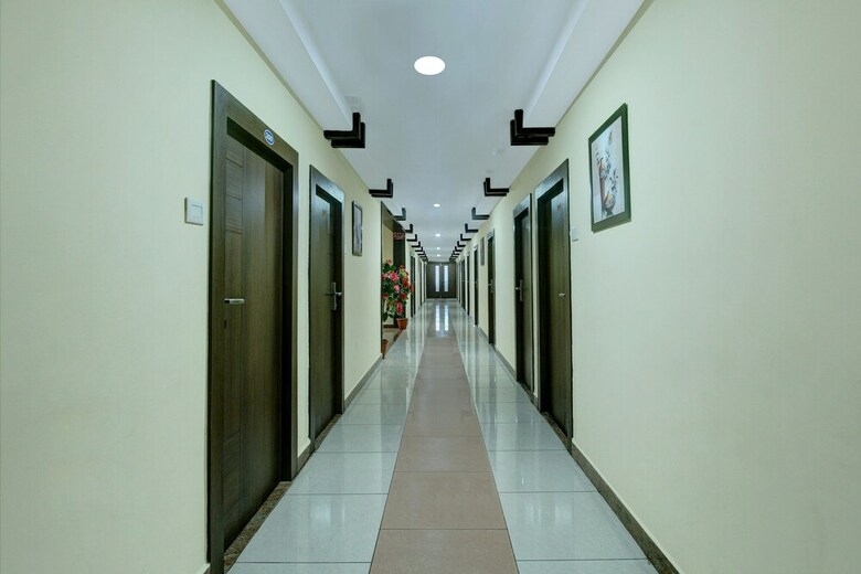 Oyo 29675 Hotel Tiruchendur Mani Iyer