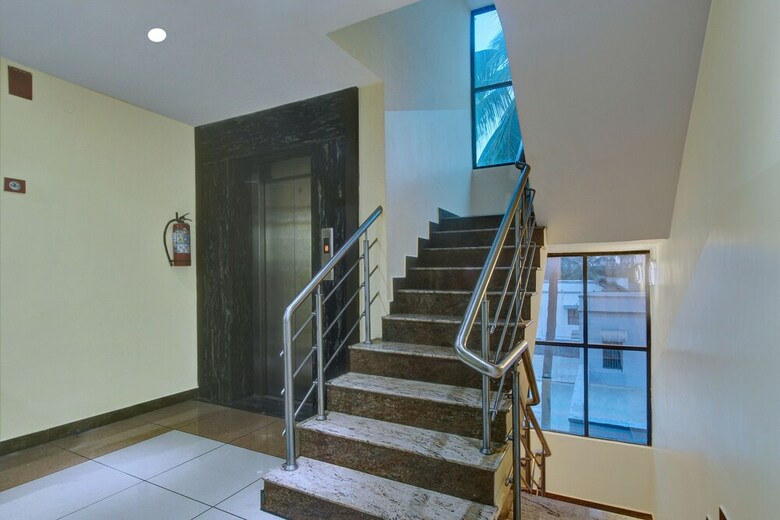 Oyo 29675 Hotel Tiruchendur Mani Iyer