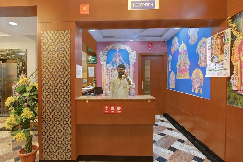 Oyo 29675 Hotel Tiruchendur Mani Iyer