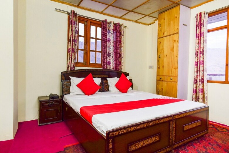 Hotel Oyo 29251 The Roam Way
