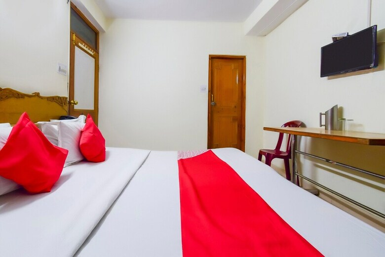 Hotel Oyo 29251 The Roam Way