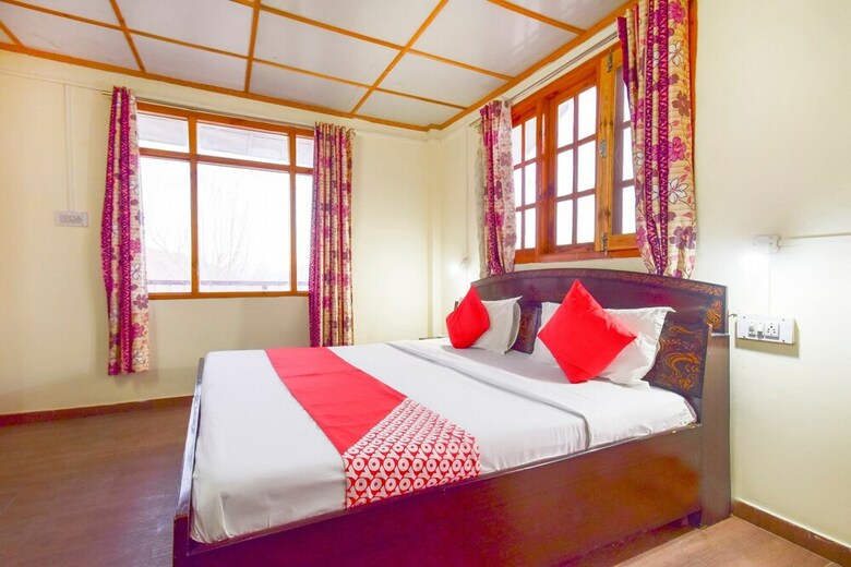 Hotel Oyo 29251 The Roam Way