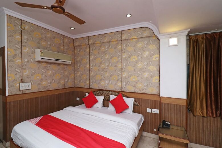 Hotel Oyo 27878 Highway Inn International