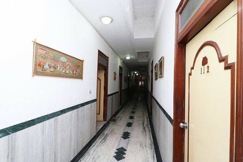 Hotel Oyo 27878 Highway Inn International