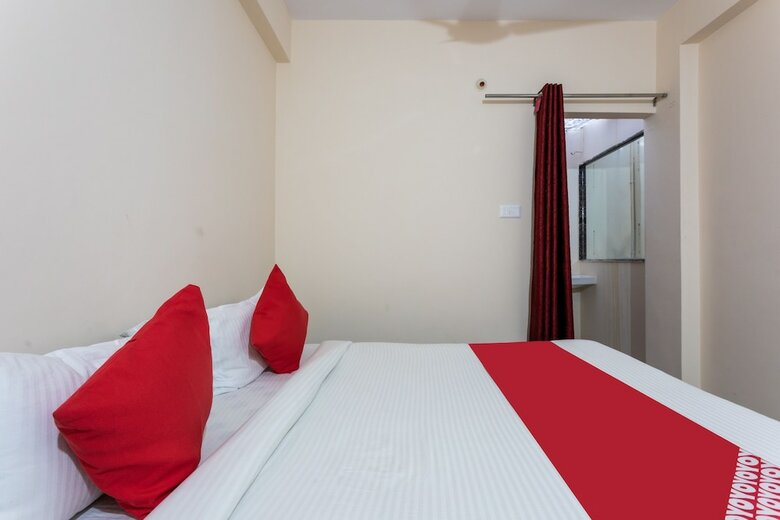 Hotel Oyo 36243 Mishthi Palace