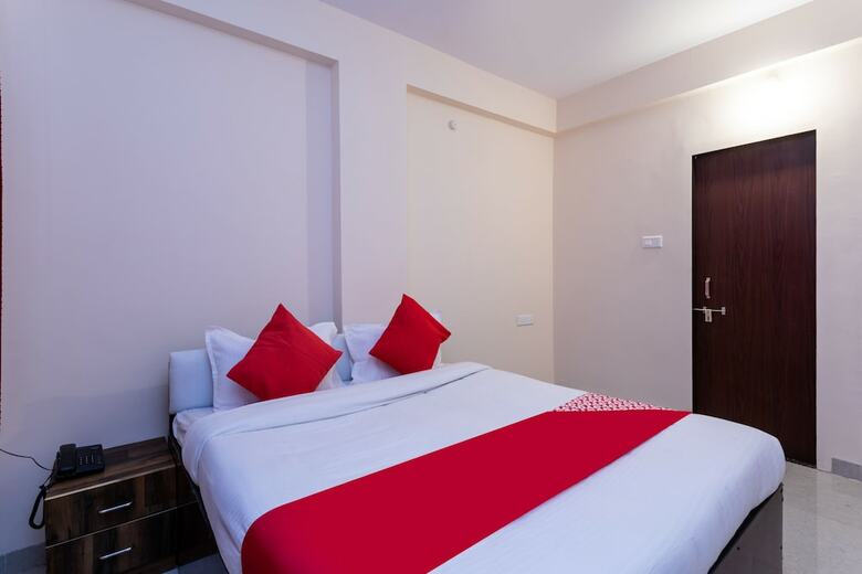 Hotel Oyo 36243 Mishthi Palace