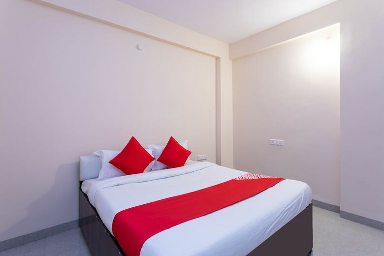 Hotel Oyo 36243 Mishthi Palace
