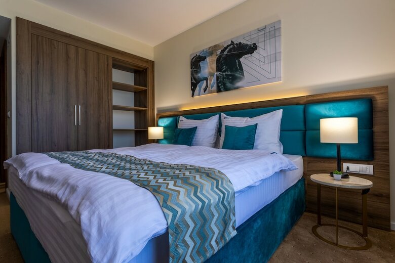 Hotel Nais
